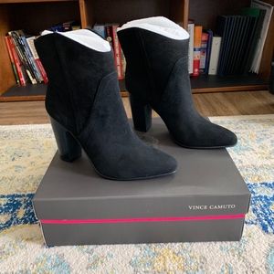 NWT Vince Camuto Creestal, Black Suede (inc. box)